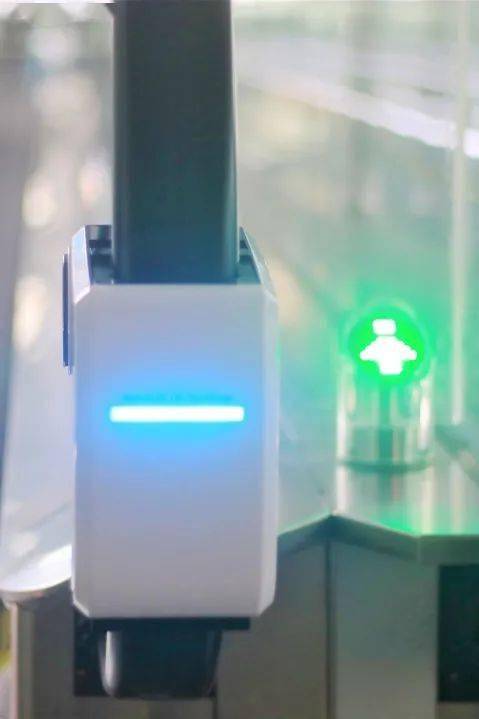 白云再启航,通达更广阔天地