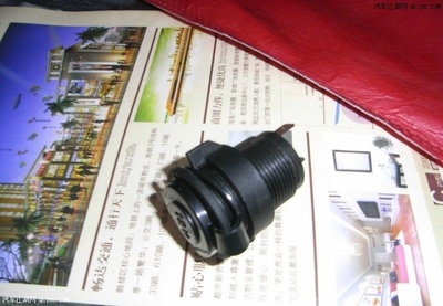 改装只为实用新君越后备箱标配12V电源